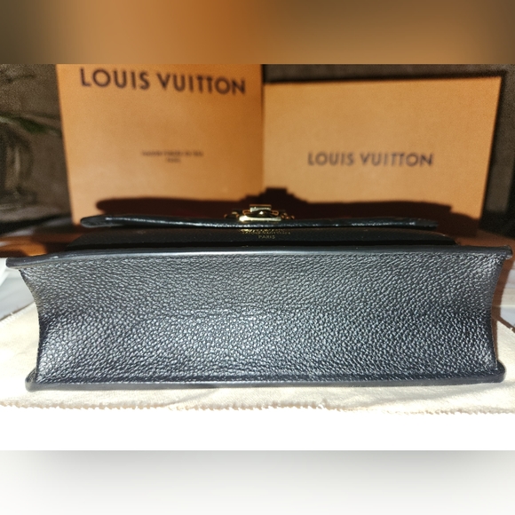 LOUIS VUITTON - VAVIN CHAIN WALLET - Picture 7 of 16